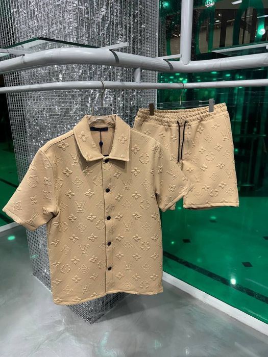 Мъжки къси екипи