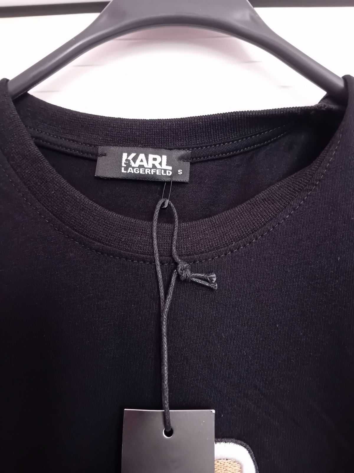 Оригинална чистно нова тениска Karl Lagerfeld