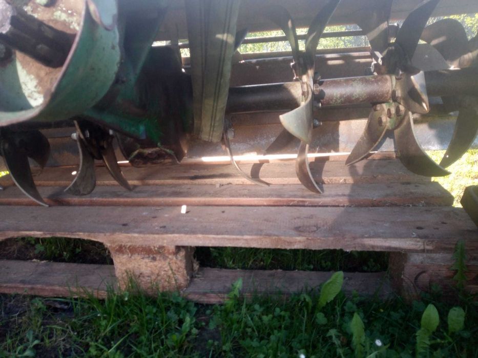 freza de lucru pamant