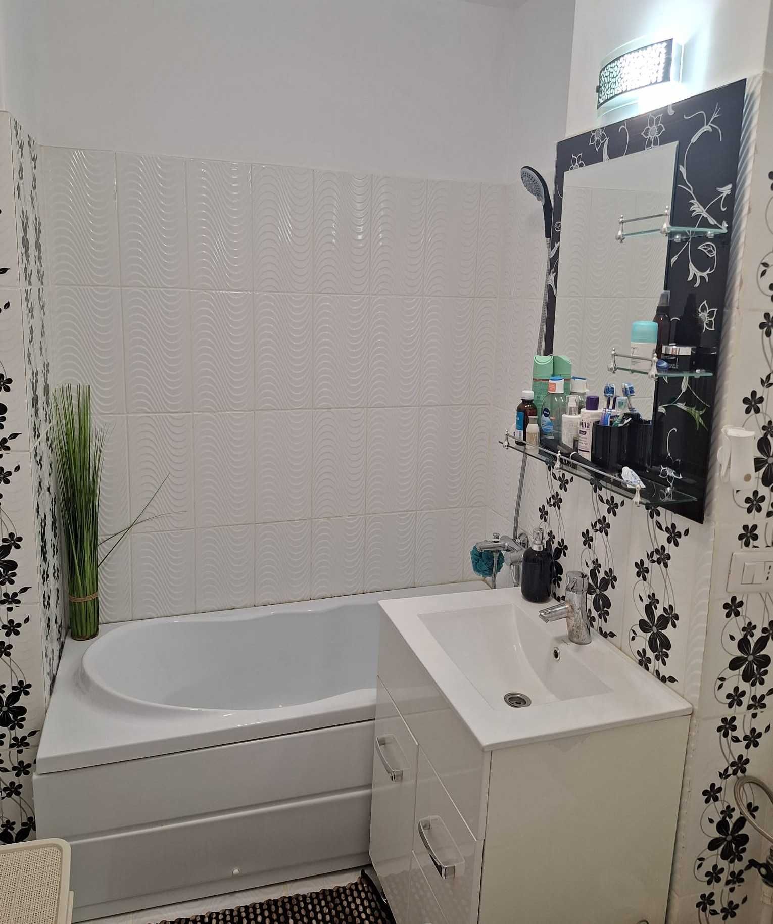 Apartament zona ultracentrala Pascani