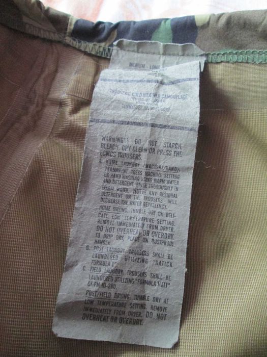 pantaloni army impermeabili M/L