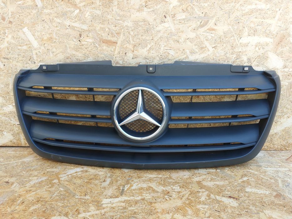 Far stanga grila aripa stanga mercedes sprinter w907 w910 full led