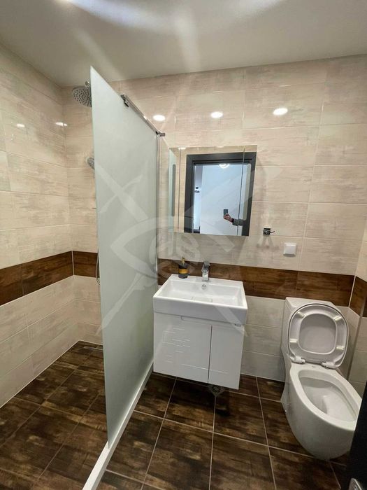 Продава се Тристаен апартамент в Пловдив, Каменица 1 - 103 кв.м за 2321 €/кв.м - Снимка #9