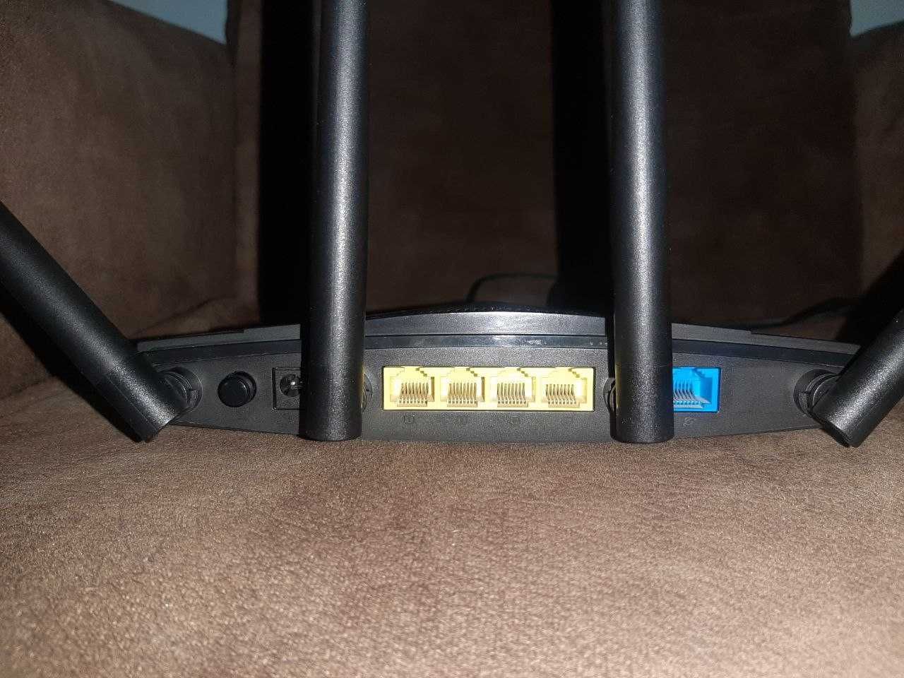 Wifi Router D-Link (DWR-M921)  Состояние отличное пользовались мало.