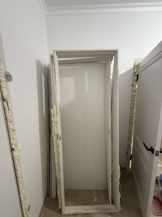 Үйдің есігі сатылады жаңа домнан шешілген