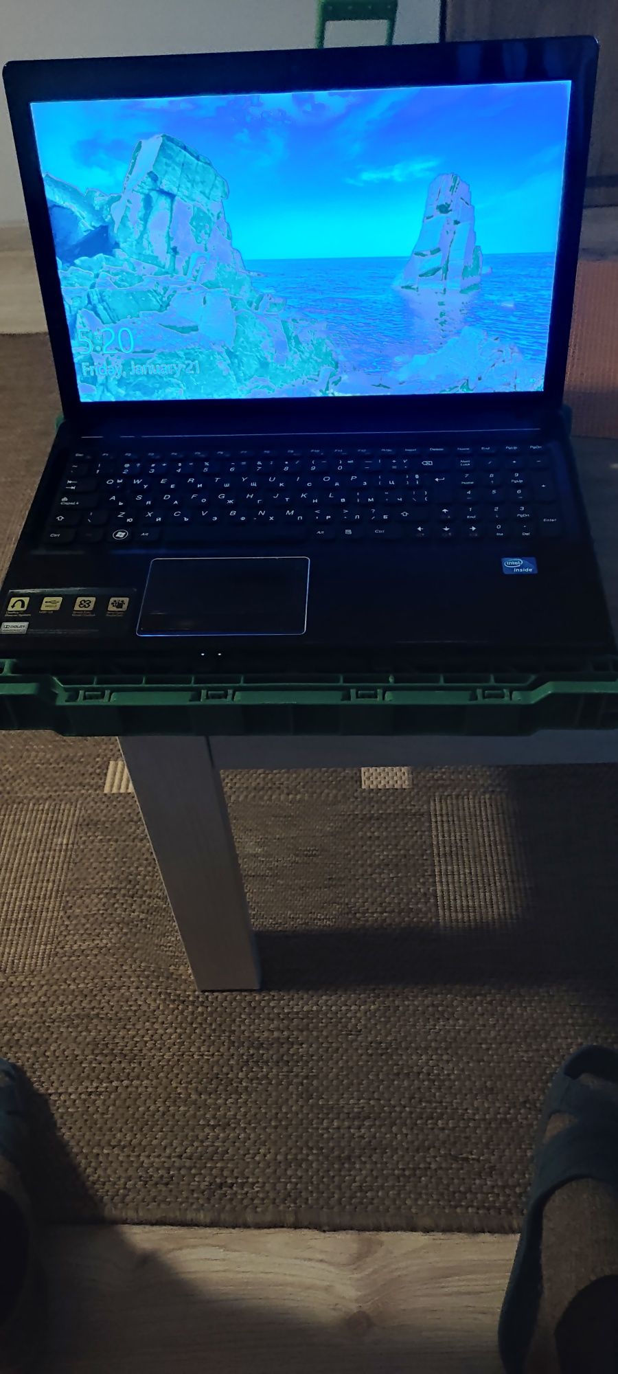 Продавам лаптоп LENOVO G580