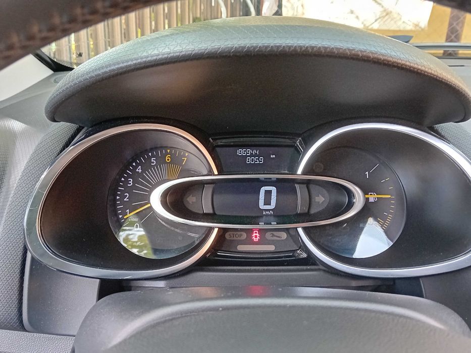 Renault CLIO Limited  1,2 Benzină