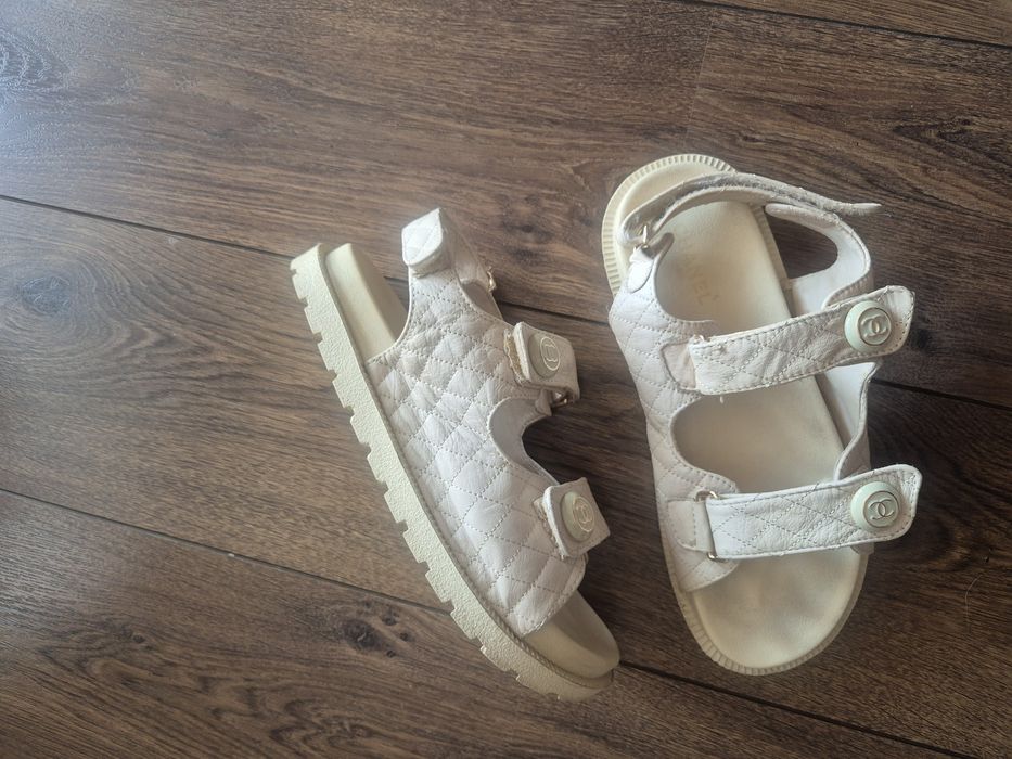 Chanel N40 сандали