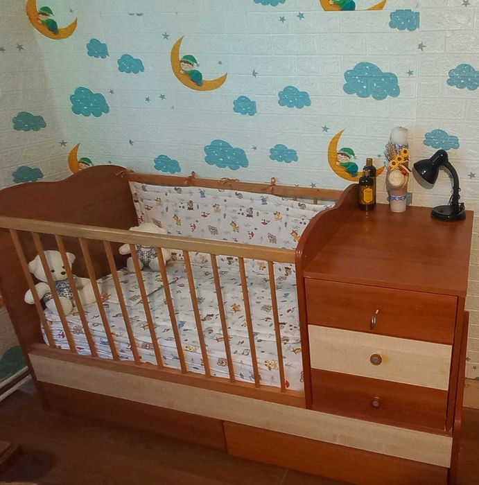 Patut cu saltea si lenjerie