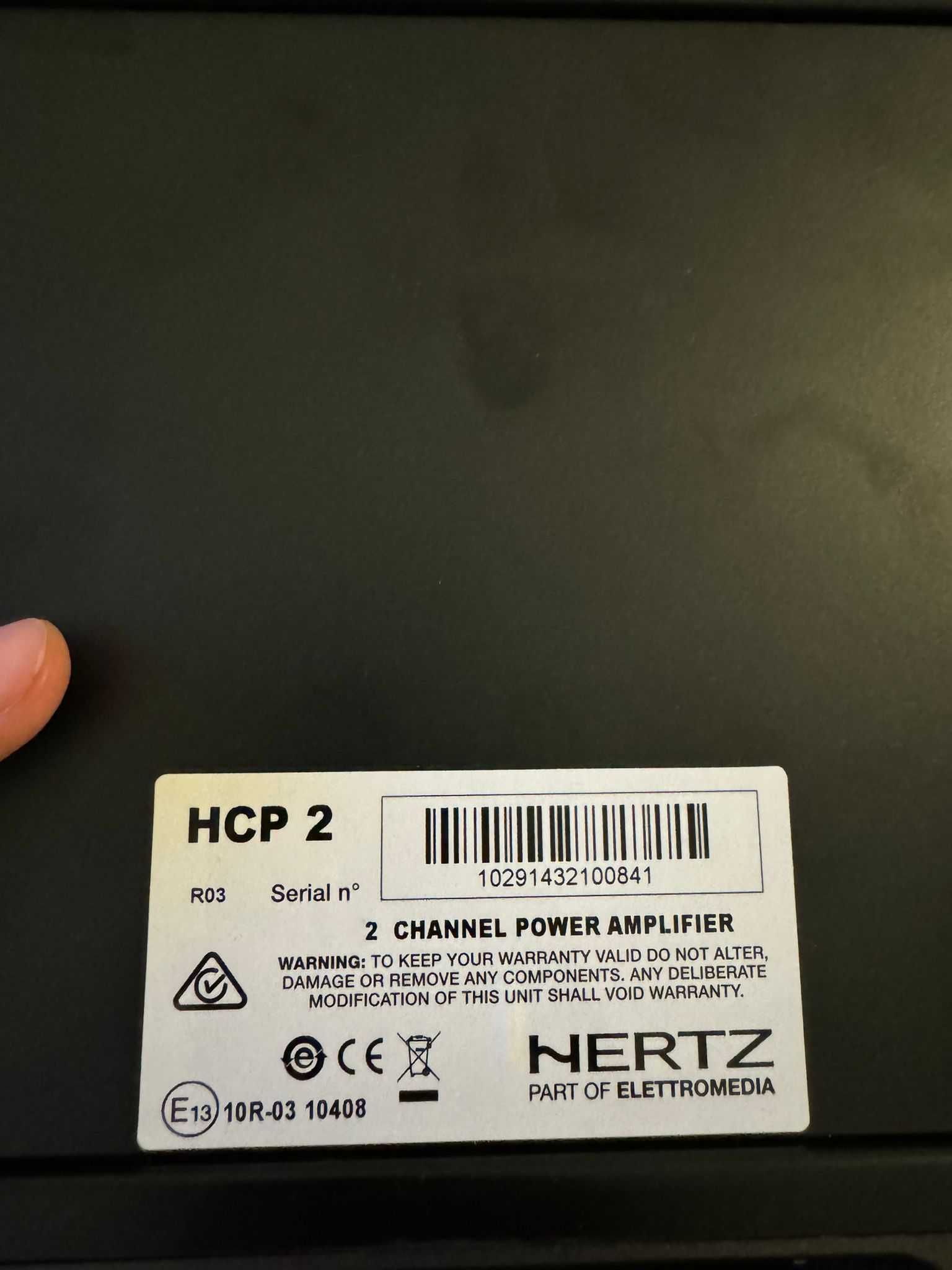 Subwoofer hertz dieci dbx 30.3 cu amplificator hertz hcp 2
