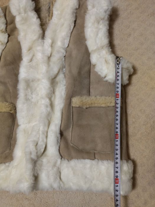 Детски елеци от естествена кожа