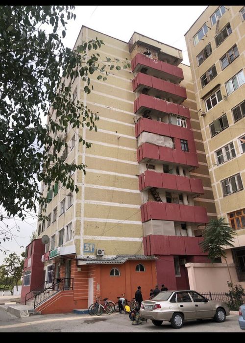 Уй сотилади 2 хона 3 хона килинган