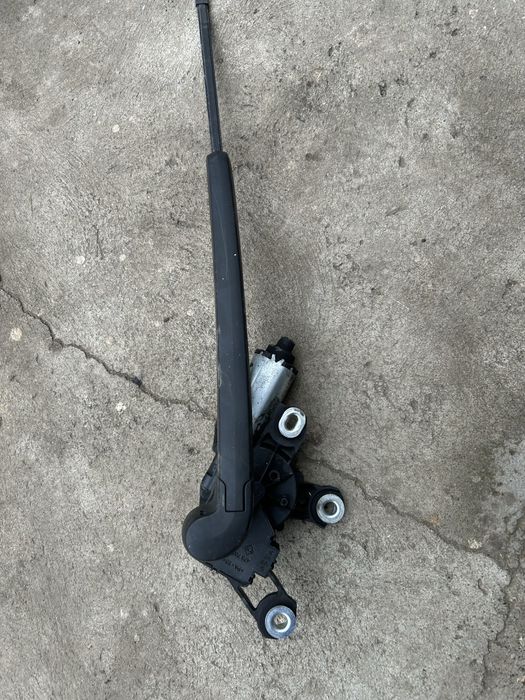 Dezmemebrez audi a4 b8