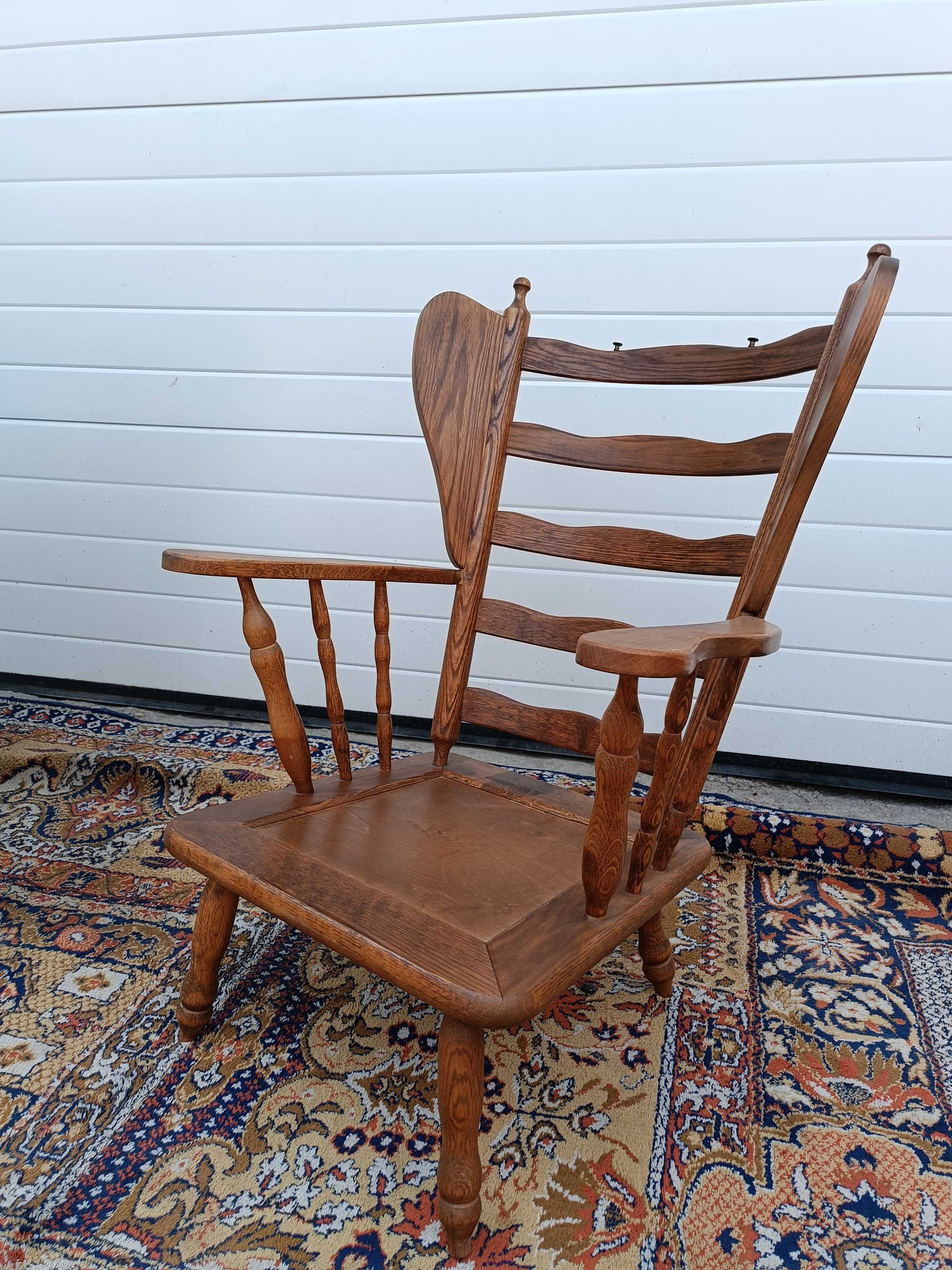 Старинни кресла с ниско седене за четене и релакс. Внос Холандия.