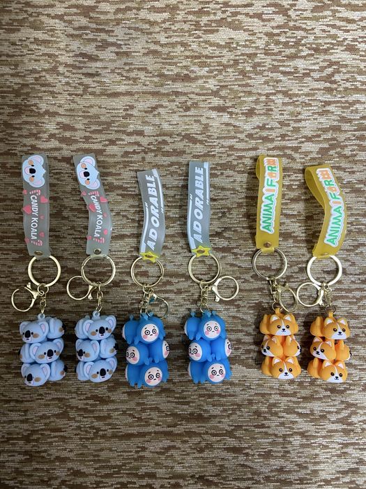 Брелоки в ассорименте , отличного качества