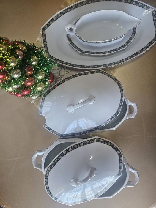Порцеланов сет от 4 части