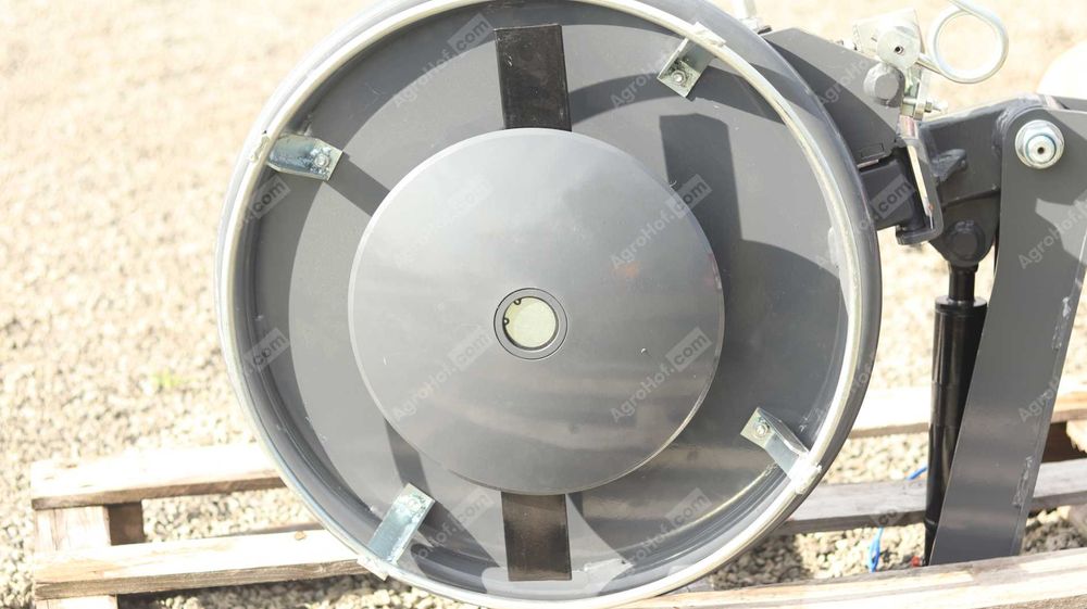 Coasă laterală de 50 cm, cu acționare hidraulică / Disc Mower