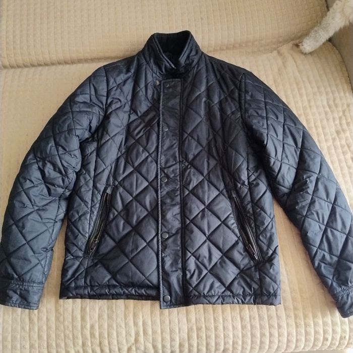 Продам куртки на подростка