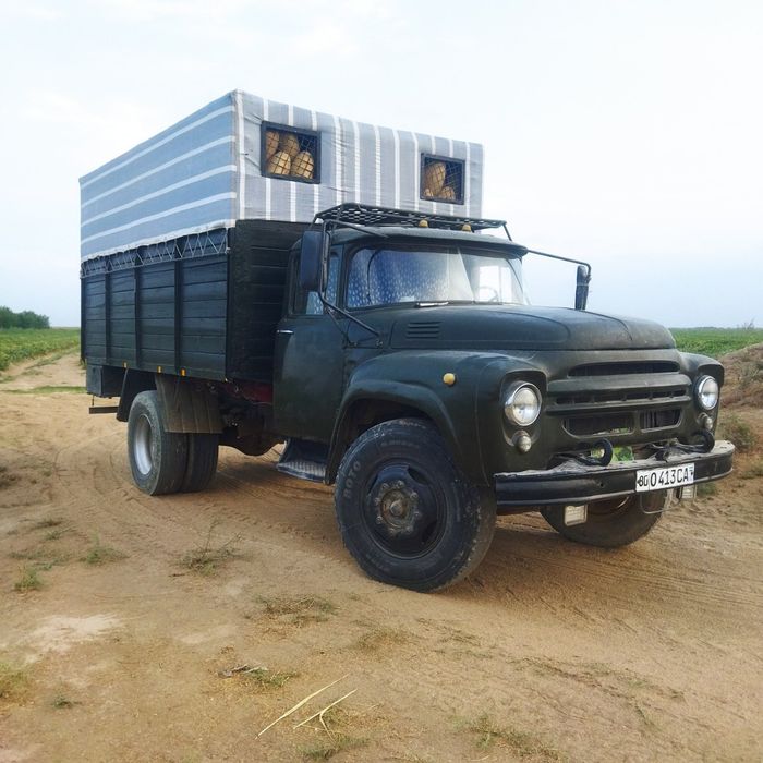 Zil 131 sotiladi