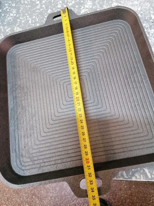 Grill din fontă 30 x30 cm Promo 89 lei