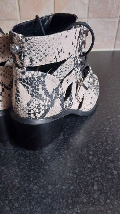 Steve Madden Botine Piele Sarpe Noi