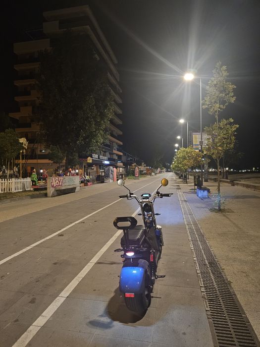 Scuter electric/moped URGENT! (Certificat coc)