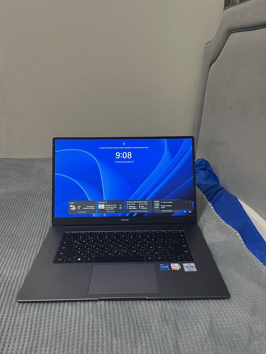 Продам huawei matebook d15 500gb