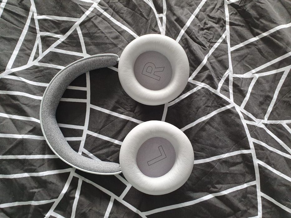 Casti Over-ear Premium Bang & Olfusen Cisco 980, Bluetooth+fir+USB-A