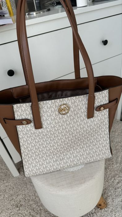Vand geanta Michael kors
