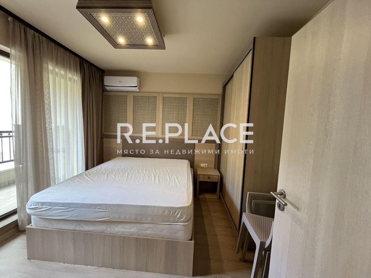 Продава се Двустаен апартамент в к.к. Златни пясъци - 55 кв.м за 1910 €/кв.м - Снимка #8