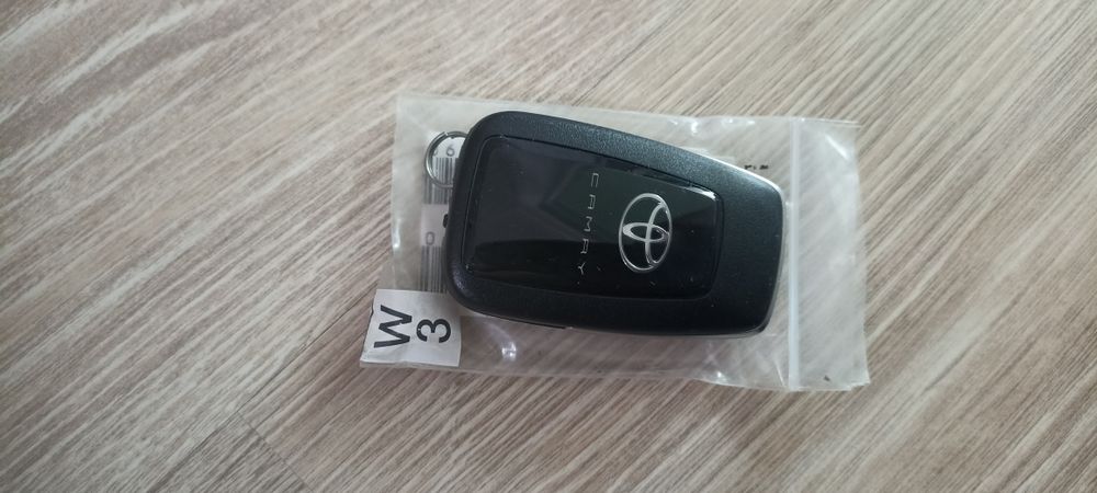 Продам от камри.