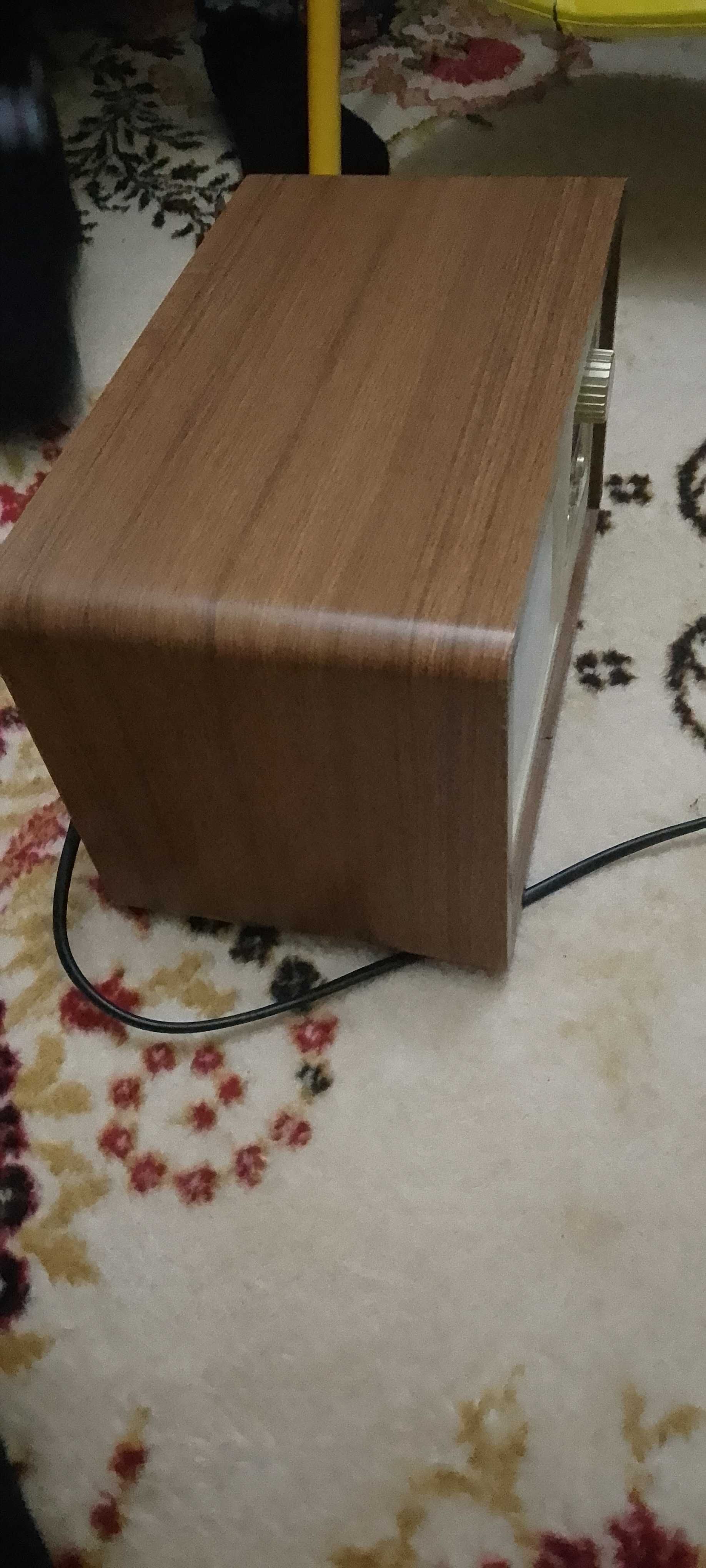 Vând Radio model BLAUPUNKT