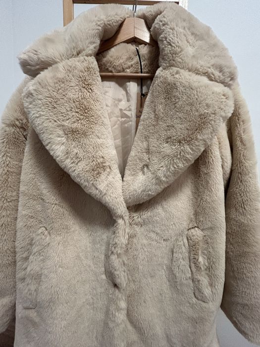 Haina de blana artificiala