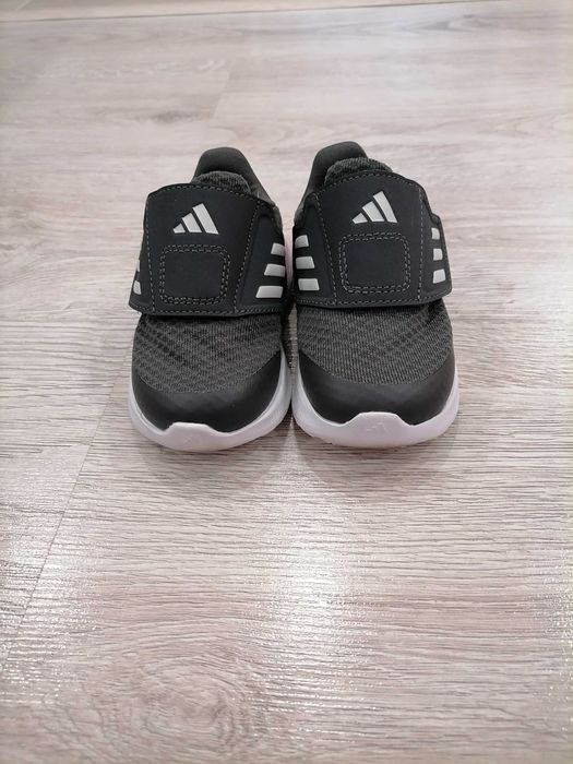 Маратонки Adidas