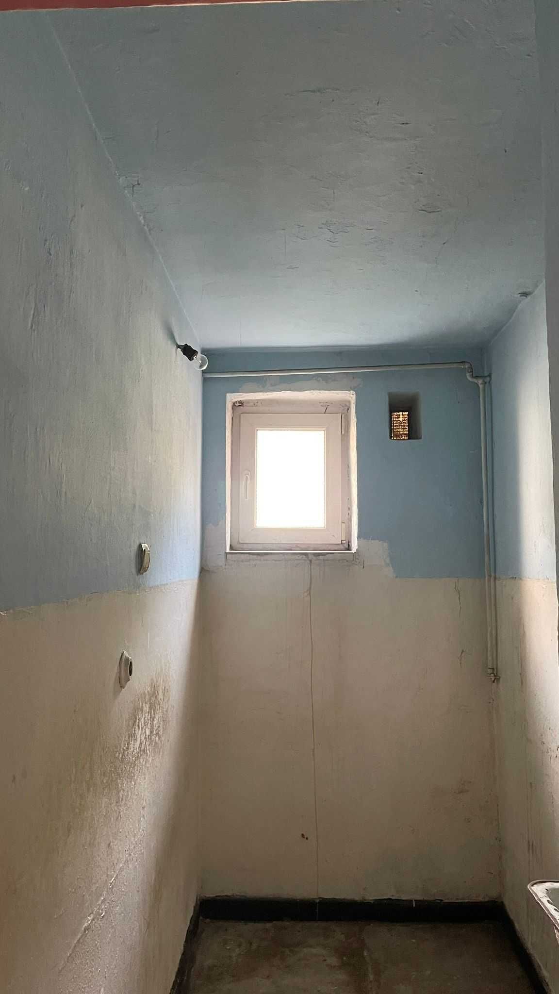 Vand apartament 2 camere, intabulat, ultracentral
