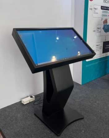 Сенсорный информационный киоск HLX-43