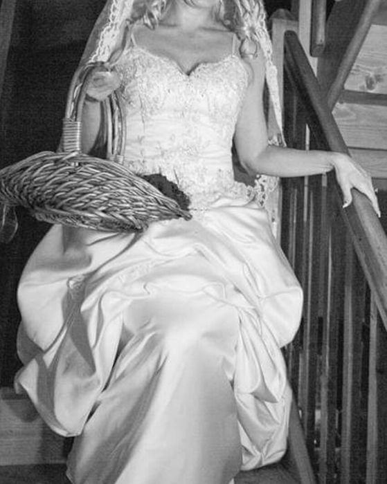 Rochie mireasa în stare foarte bună