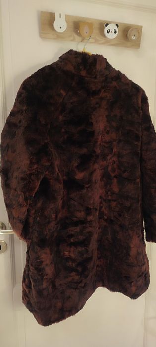 Blanita artificială noua, cu eticheta, trei sferturi, burgund-grena