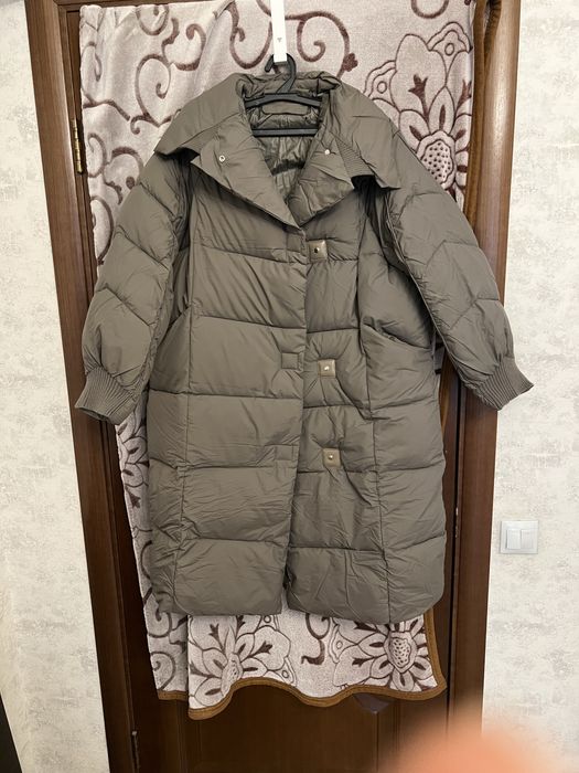 Продам польто новое