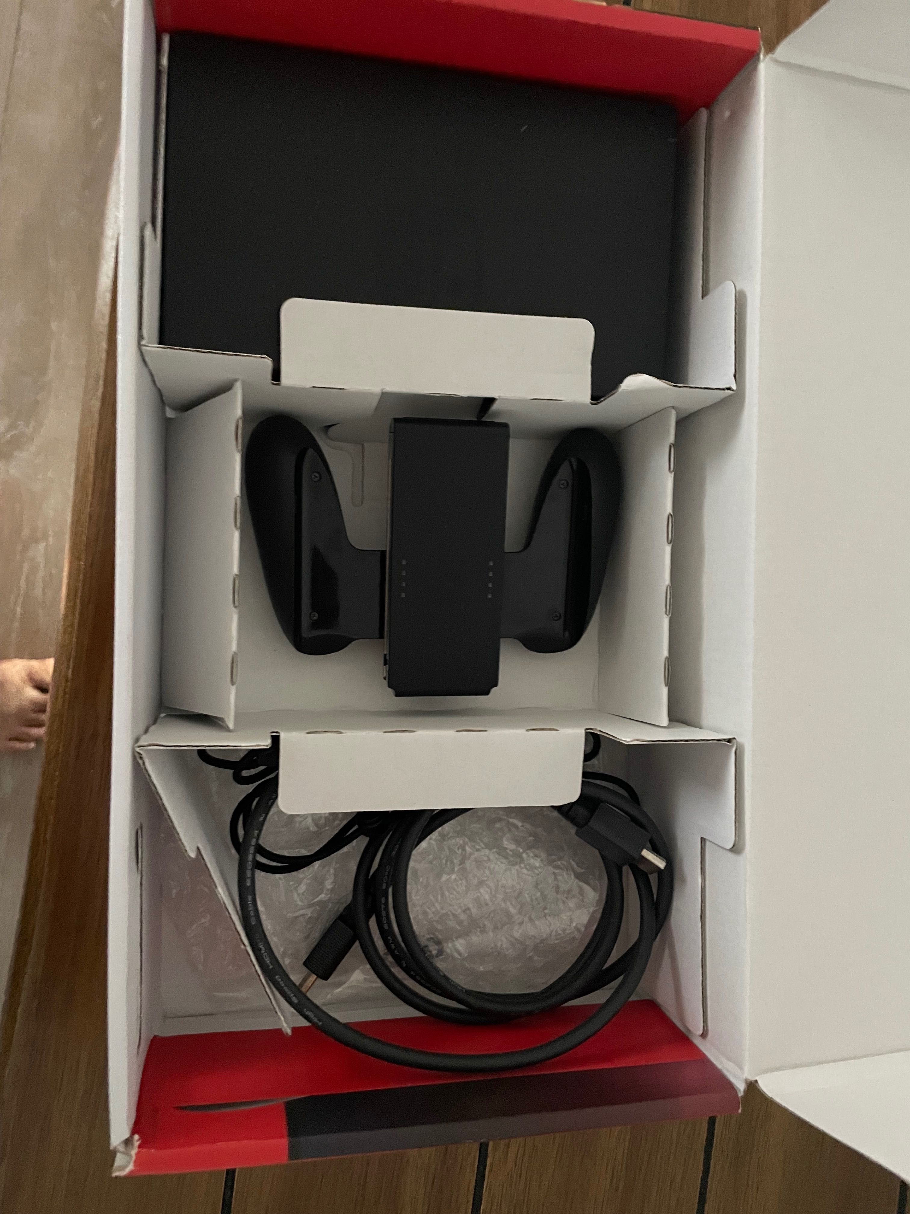 Nintendo Switch  funcționează perfect