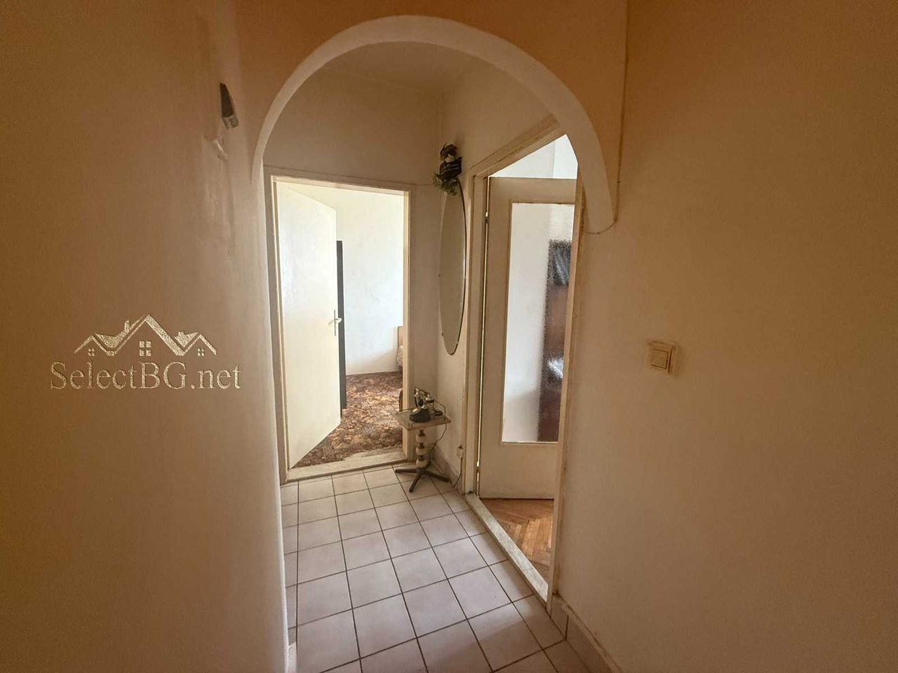 Продава се Тристаен апартамент в Велико Търново, Колю Фичето - 66 кв.м за 1349 €/кв.м - Снимка #3