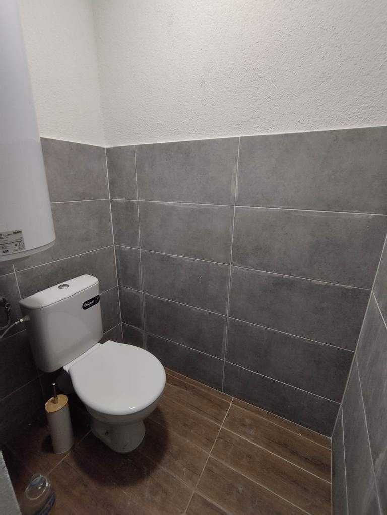 Дава се под наем Склад в София, Република - 210 кв.м за 1320 € - Снимка #5