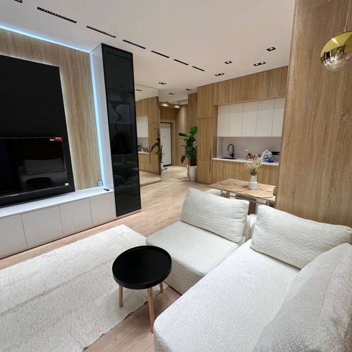 Жилой Комплекс Парквуд 2х-комнатная квартира с авторским ремонтом