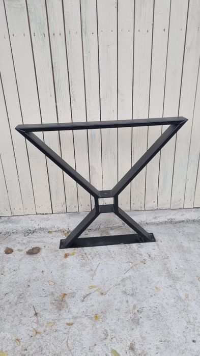 Picioare metalice pentru masă