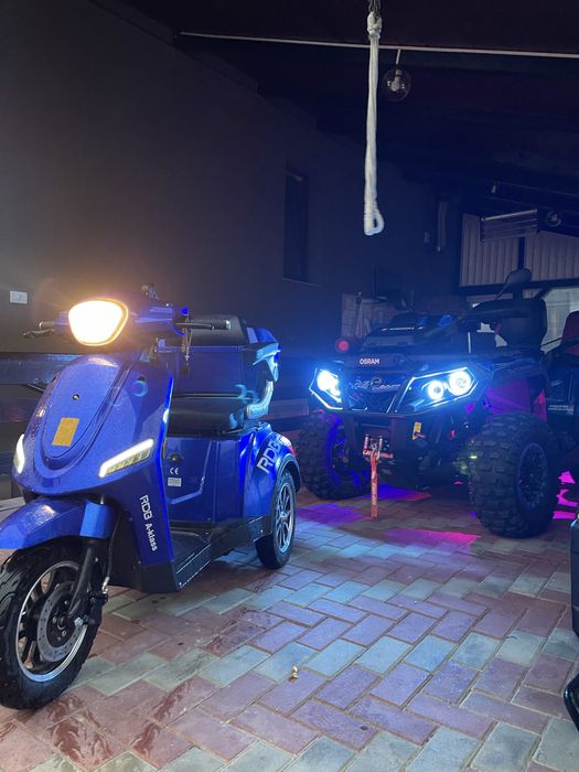 Scuter electric, triciclu , nou. Autonomie 60 km. Fara permis.
