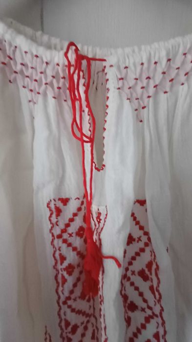 Ie bluza model Romanesc