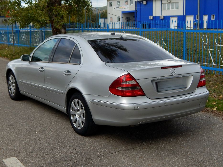 Mercedes E200 W211