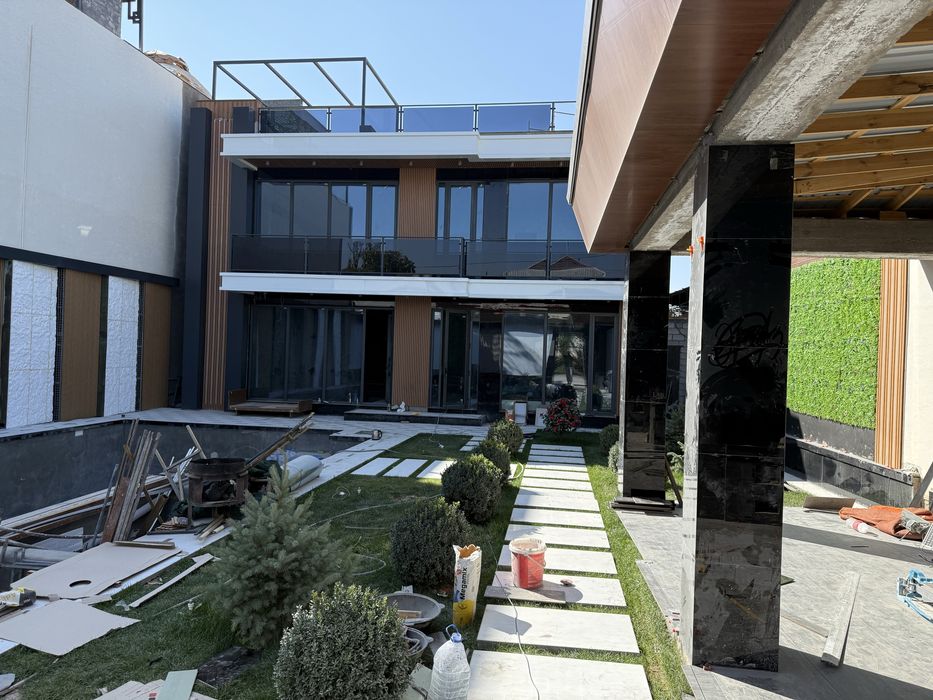 Dacha sotiladi bochkada elitniy mahallada joylashgan