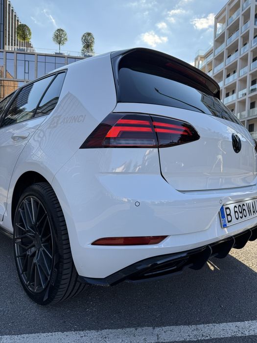 Volkswagen Golf 7.5 1.6 TDI Comfortline R-Line Package