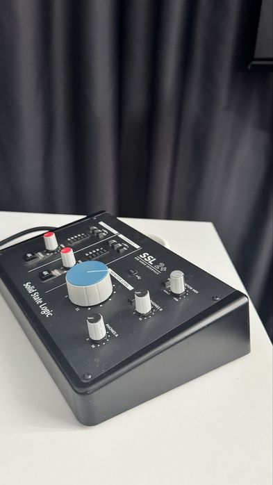 Placa de sunet SSL 2+